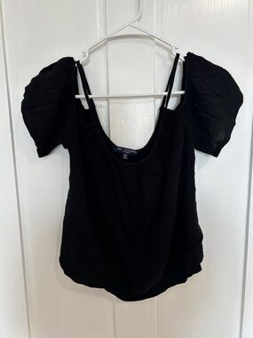 Women’s Black Off the Shoulder Sleeve Scoop Neck Top